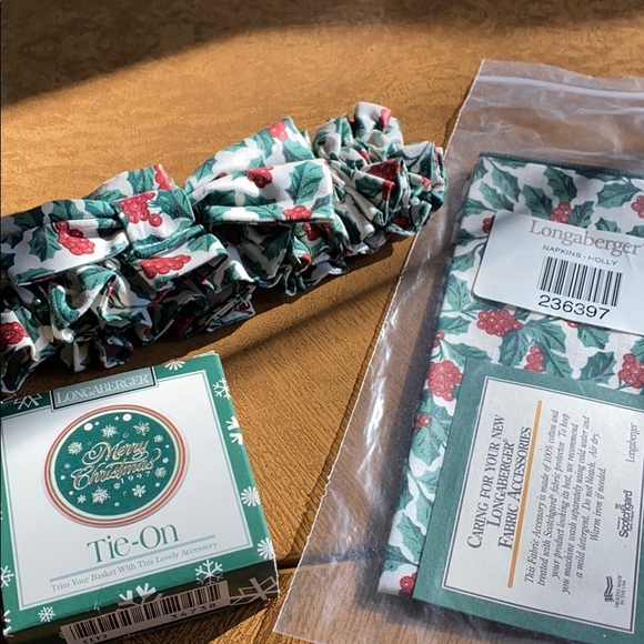 Longaberger Other - Longaberger Christmas bundle